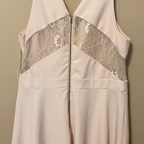 DRESS - Picture 1 of 3